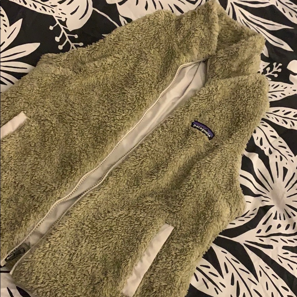 Patagonia tan vest